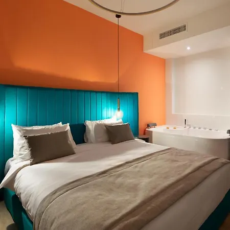 Hotel Colors 4*