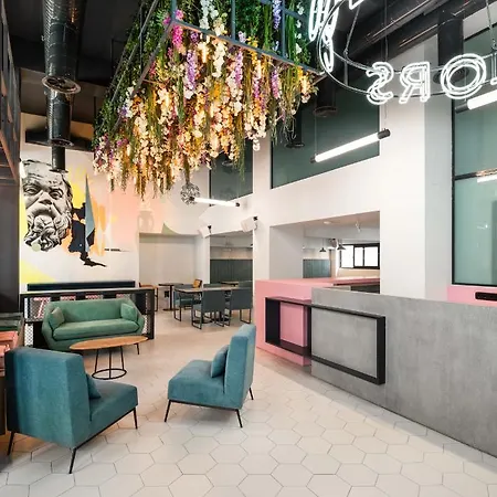 Colors Hotel