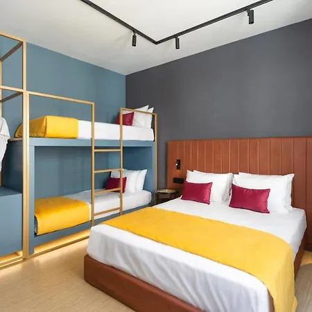 Colors 4* Atena