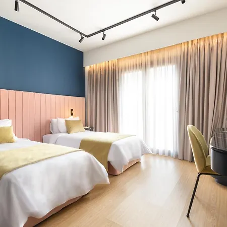 Colors 4* Atena